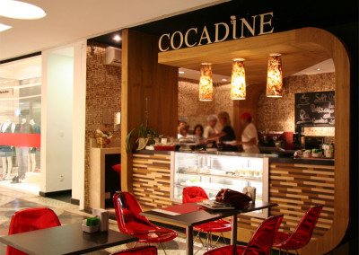 Side view café Cocadine